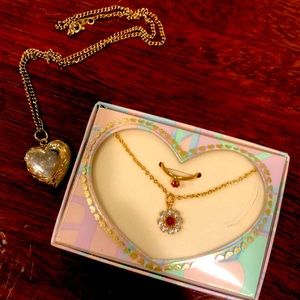 Young girl’s jewelry